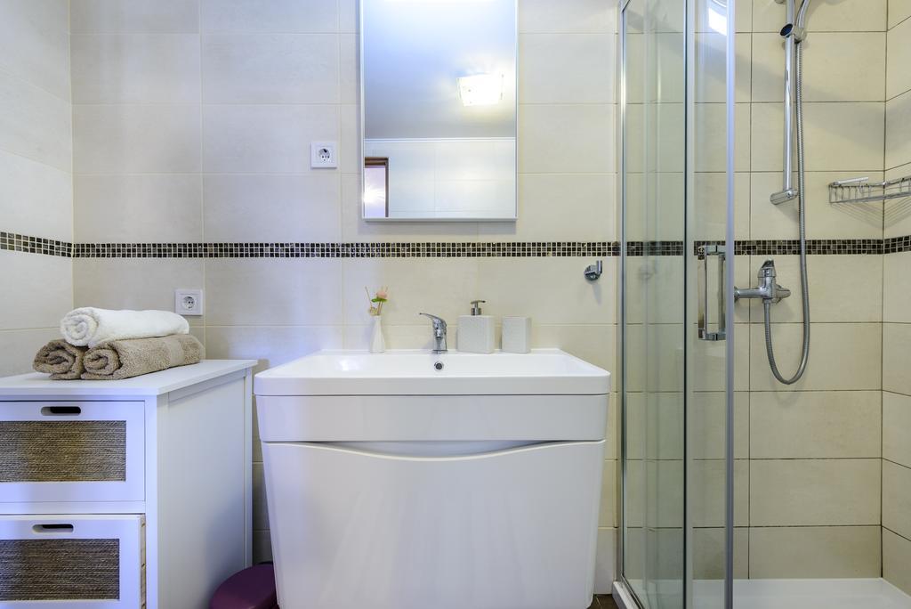 Apartment Mistral - Cosy Apartment With Sea View Molunat Esterno foto